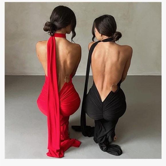 Backless dress - Picture 5 of 6